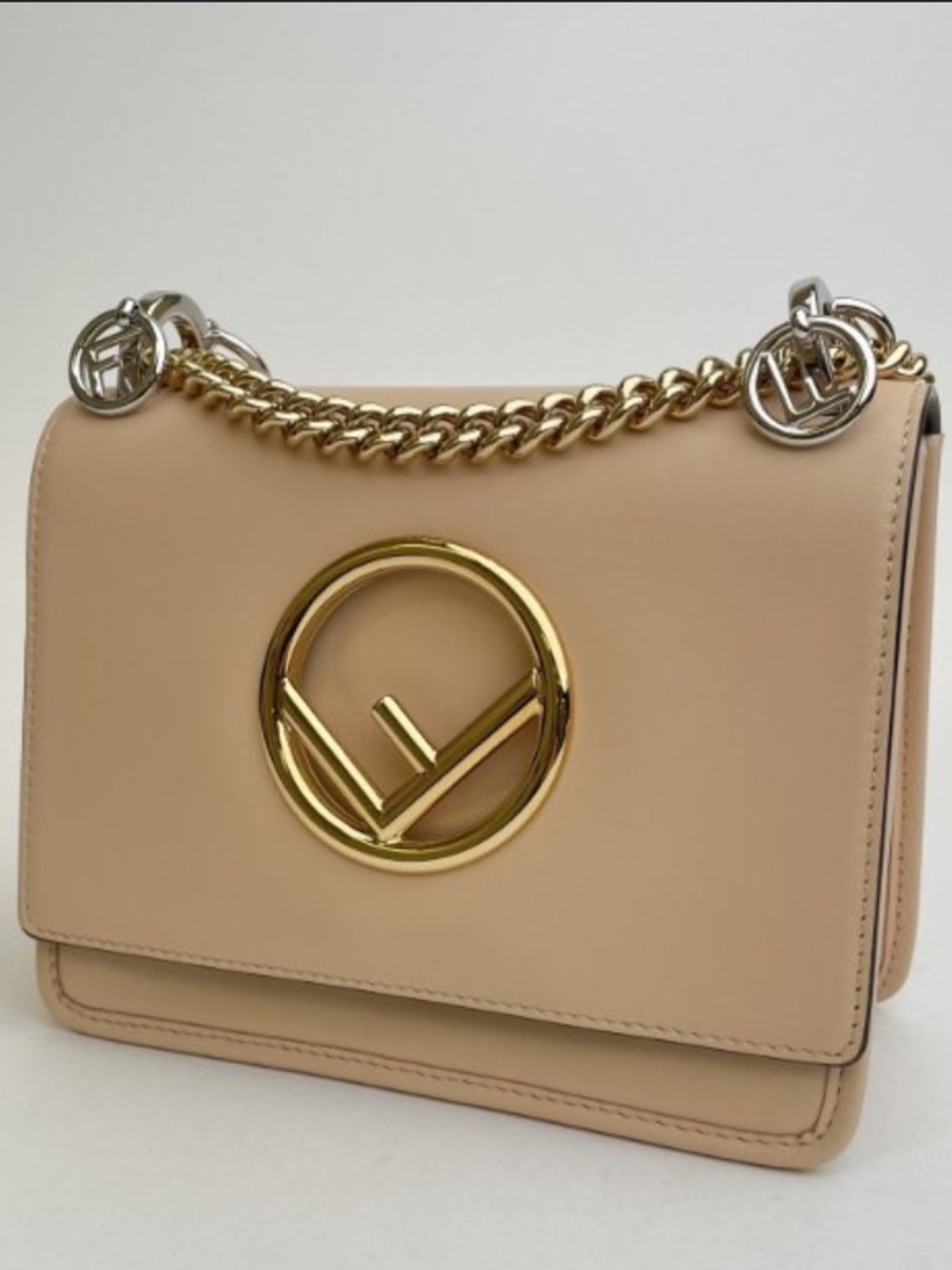 HOLD FOR MICHELLE - FENDI Kan (small)